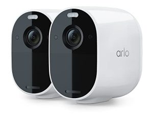 كاميرا Arlo Essential Spotlight - قطعتان - أمان لاسلكي ، فيديو 1080 بكسل ، رؤية ليلية ملونة ، صوت ثنائي الاتجاه ، خالي من الأسلاك ، مباشر إلى شبكة WiFi لا حاجة إلى محور ، متوافق مع Alexa ، أبيض - VMC2230