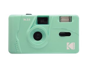 كاميرا فيلم Kodak M35 35 مم ، قابلة لإعادة الاستخدام ، خالية من التركيز ، سهلة الاستخدام ، بناء في فلاش ومتوافقة مع فيلم 35 مم سلبي أو فيلم B / W (فيلم وبطارية AAA غير مدرجة) (أخضر نعناعي)