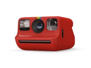 كاميرا بولارويد Go الفورية الصغيرة - أحمر (9071) - متوافقة فقط مع فيلم Polaroid Go