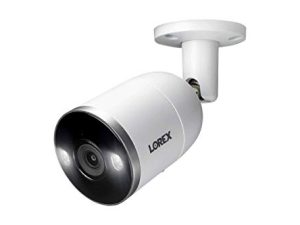 كاميرا Lorex 4K Ultra HD الداخلية / الخارجية للردع النشط النشط مع تقنية Smart Motion Plus ، رؤية ليلية 150 قدمًا ، رؤية ليلية ملونة ، صوت نقاش ثنائي الاتجاه [يتطلب مسجلًا]