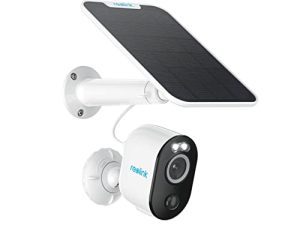 REOLINK Security Camera Wireless Outdoor ، رؤية ليلية 2K 4MP مع ضوء كشاف ، 2.4 / 5GHz واي فاي ثنائي النطاق ، بطارية خالية من الأسلاك تعمل بالطاقة الشمسية ، كشف ذكي للإنسان / السيارة ، Argus 3 Pro مع لوحة شمسية