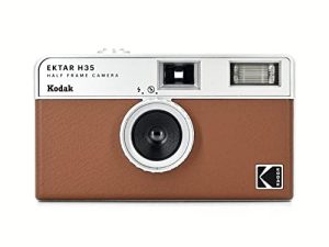 كاميرا KODAK EKTAR H35 فيلم نصف إطار ، 35 مم ، قابلة لإعادة الاستخدام ، خالية من التركيز ، خفيفة الوزن ، سهلة الاستخدام (بني) (لا يتم تضمين الفيلم وبطارية AAA)