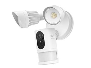 كاميرا eufy security Floodlight ، 2K ، بدون رسوم شهرية ، 2000 لومن ، مقاومة للعوامل الجوية ، مدمجة AI ، طاقة بدون توقف (يلزم وجود الأسلاك الخارجية وصندوق التوصيل المقاوم للعوامل الجوية)
