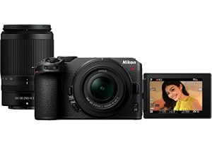 حزمة كاميرا نيكون Z 30 Vlogging مع عدسات NIKKOR Z DX 16-50mm و 50-250mm ، أسود