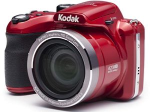 كاميرا كوداك PIXPRO Astro Zoom AZ421-RD الرقمية بدقة 16 ميجابكسل مع زووم بصري 42X وشاشة LCD 3 بوصة (أحمر)