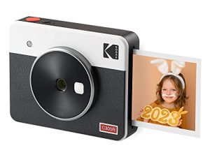 كاميرا Kodak Mini Shot 3 Retro 3x3 بوصة محمولة لاسلكية فورية وطابعة صور ، متوافقة مع iOS ، Android و Bluetooth ، تقنية Real Photo HD 4Pass واللمسات النهائية المصقولة ، جودة ممتازة - أبيض