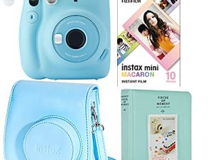 Fujifilm Instax Mini 11 Sky Blue Instant Camera Plus جراب Fuji الأصلي وألبوم صور و Fujifilm Character 10 Films (Macaron)
