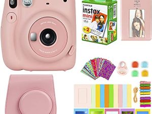 كاميرا Fujifilm Instax Mini 11 مع فيلم Fujifilm Instant Mini (20 ورقة) مع مجموعة من الإكسسوارات رقم واحد بما في ذلك حقيبة الحمل وفلاتر الألوان وألبوم الصور والملصقات والمزيد (وردي أحمر الخدود)